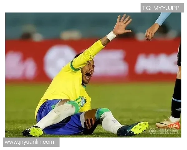 巴西足球明星内马尔因伤缺席重要比赛球迷纷纷表达关切与支持